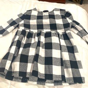 3T black and white dress